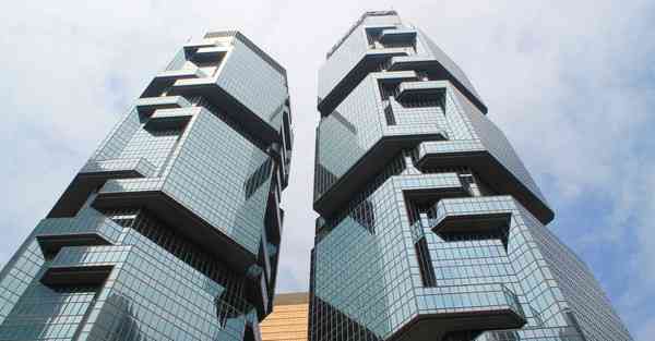 行业新闻哪里看_行业新闻写作常用标题模板