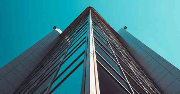 公司聚餐活动小游戏_公司聚餐活动走心文案