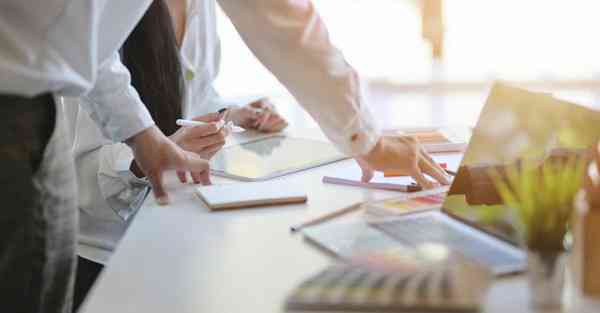 装修公司的活好不好做